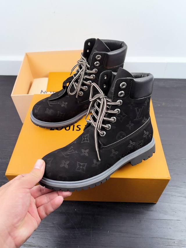 顶级版本: ，男码+20 Louis Vuitton X Timberland联名 Via Instagram Lv 224 早秋 添柏岚 大黄靴 众多明星上脚